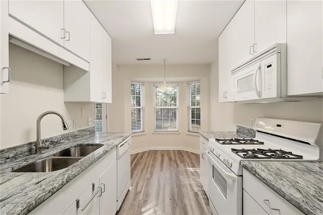 $279,900 | 1200 Bayford Court, High Point, NC 27265