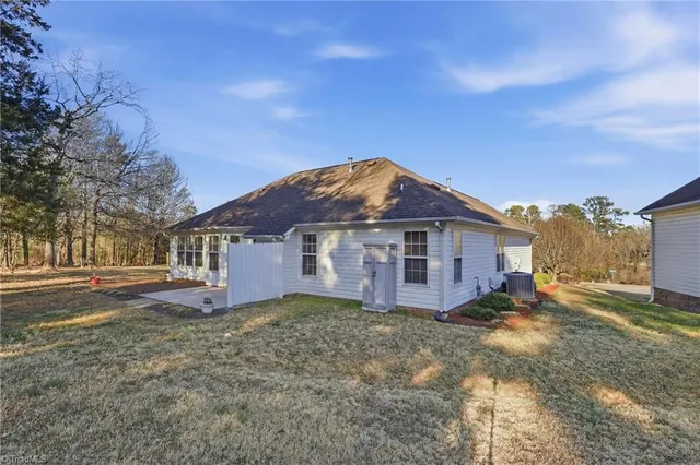 $279,900 | 1200 Bayford Court, High Point, NC 27265