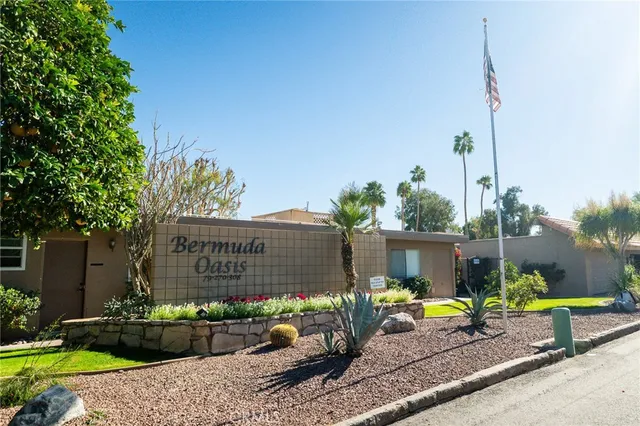 $319,900 | 79294 Montego Bay Drive, Unit 9, Bermuda Dunes, CA 92203