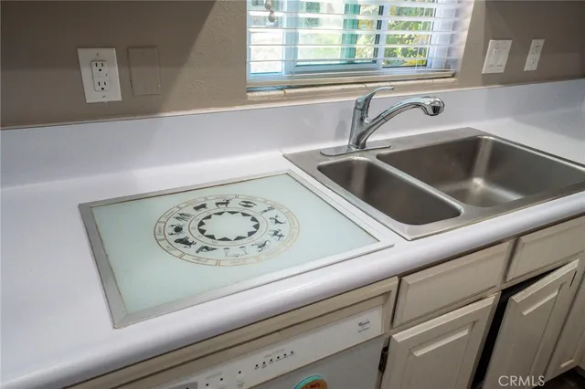 $319,900 | 79294 Montego Bay Drive, Unit 9, Bermuda Dunes, CA 92203