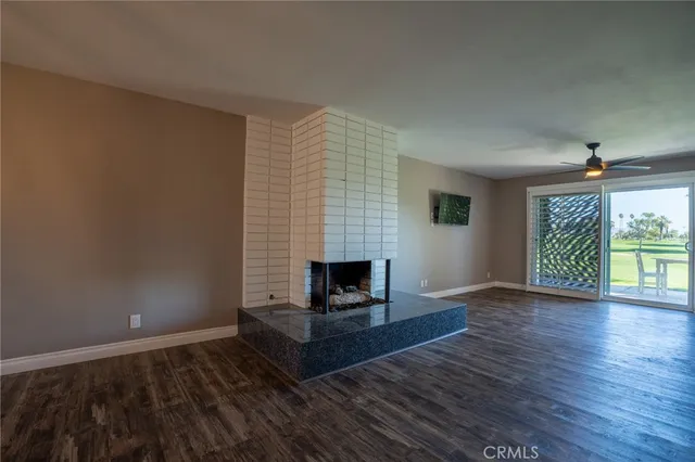 $319,900 | 79294 Montego Bay Drive, Unit 9, Bermuda Dunes, CA 92203