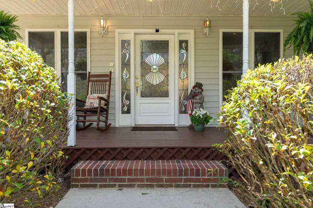 $1,050,671 | 133 Hiawatha Trail, Pickens, SC 29671