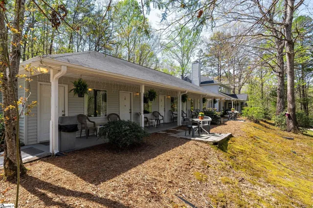 $1,050,671 | 133 Hiawatha Trail, Pickens, SC 29671