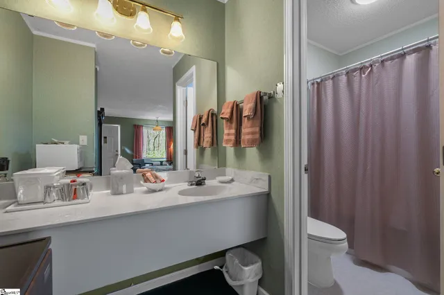 $1,050,671 | 133 Hiawatha Trail, Pickens, SC 29671