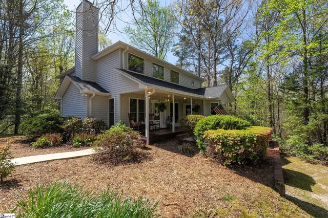 $1,050,671 | 133 Hiawatha Trail, Pickens, SC 29671