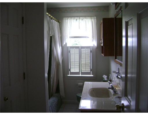 120 Mast Road Pittston, ME 04345 - Photo 10 of 10 Bathroom.