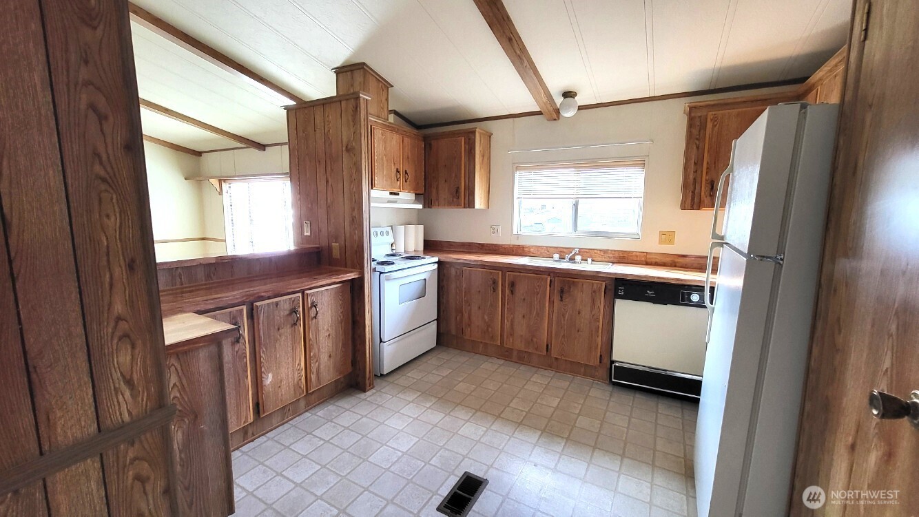 2285 Basin Street Southwest, Unit 12 Ephrata, WA 98823 - Photo 14 of 29