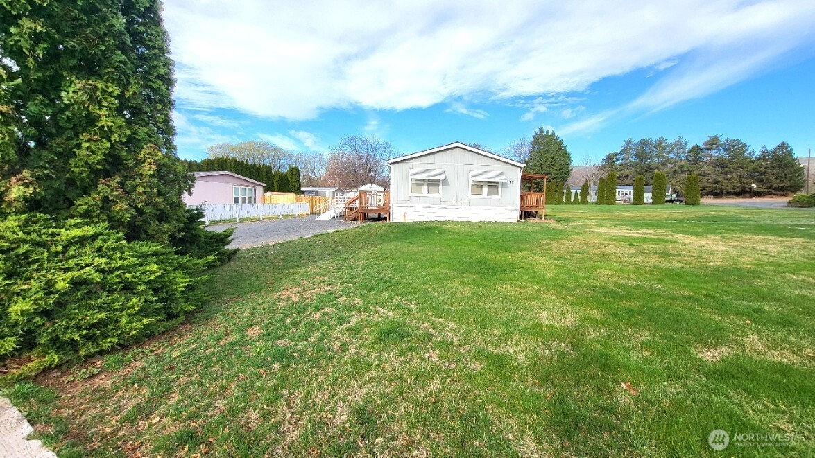 2285 Basin Street Southwest, Unit 12 Ephrata, WA 98823 - Photo 4 of 29