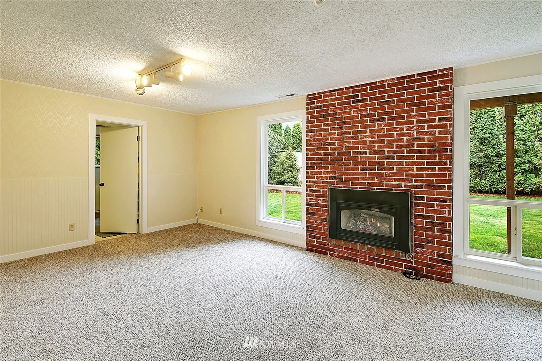16207 Southeast 178th Place Renton, WA 98058 - Photo 18 of 22 Gallery Image 18