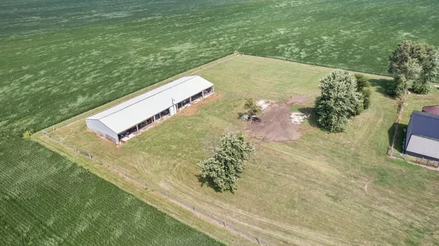 $525,000 | 164 County Road 3100 North, Foosland, IL 61845
