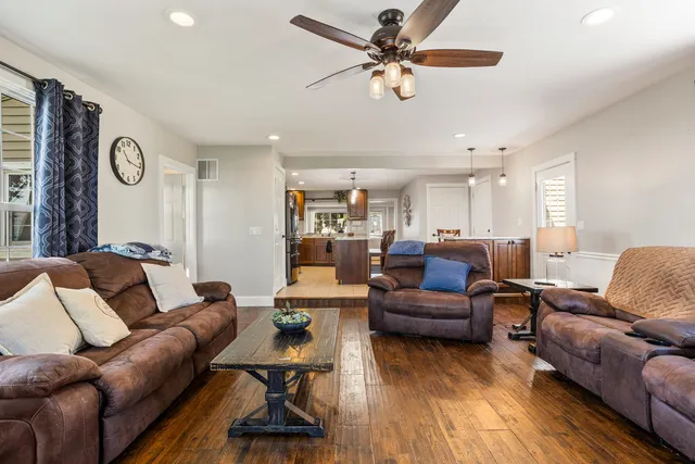 $525,000 | 164 County Road 3100 North, Foosland, IL 61845