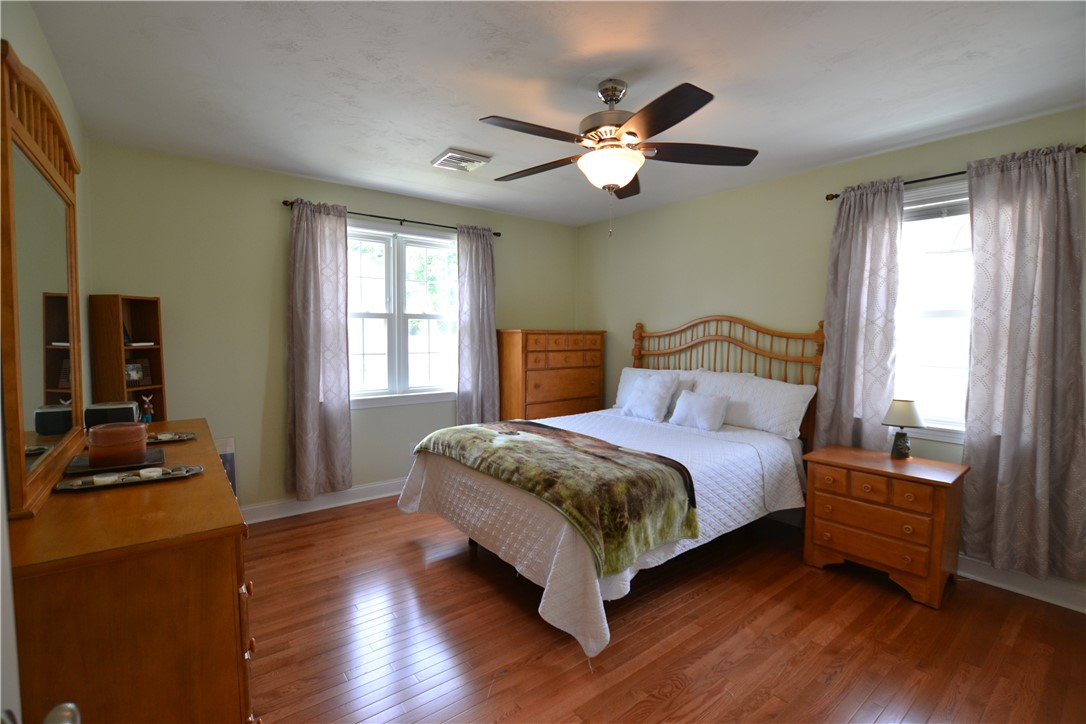 517 Pleasant Street Pawtucket, RI 02860 - Photo 18 of 24 2nd floor bedroom