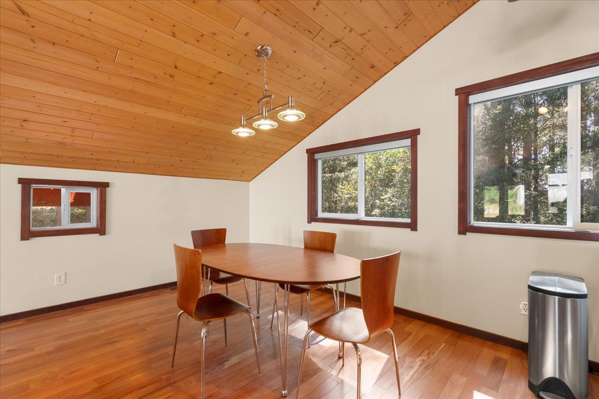 17607 Hooker Oak Road Nevada City, CA 95959 - Photo 5 of 38