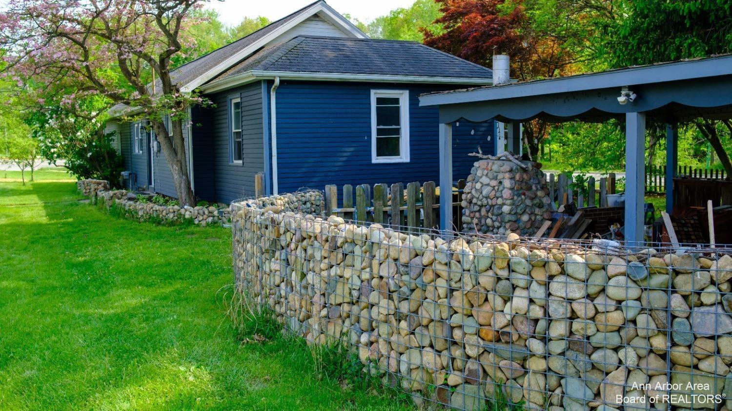 315 Riverside Drive Manchester, MI 48158 - Photo 5 of 47 Photo 5