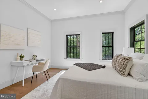 $2,899,000 | 6405 Olmi Landrith Drive, Alexandria, VA 22307