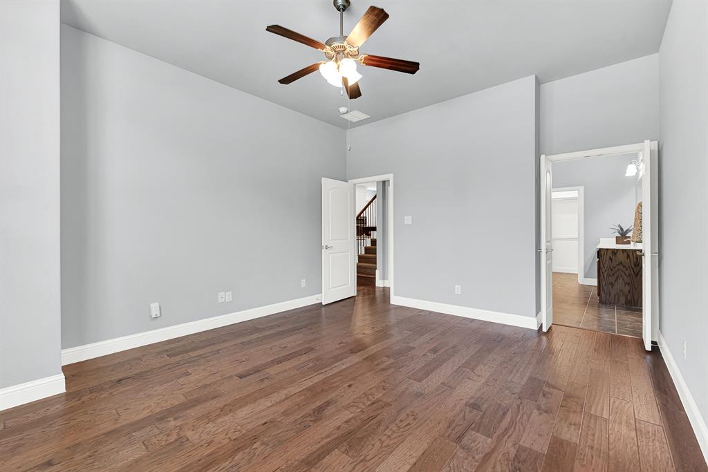 4666 Dozier Road, Unit B Carrollton, TX 75010 - Photo 19 of 34