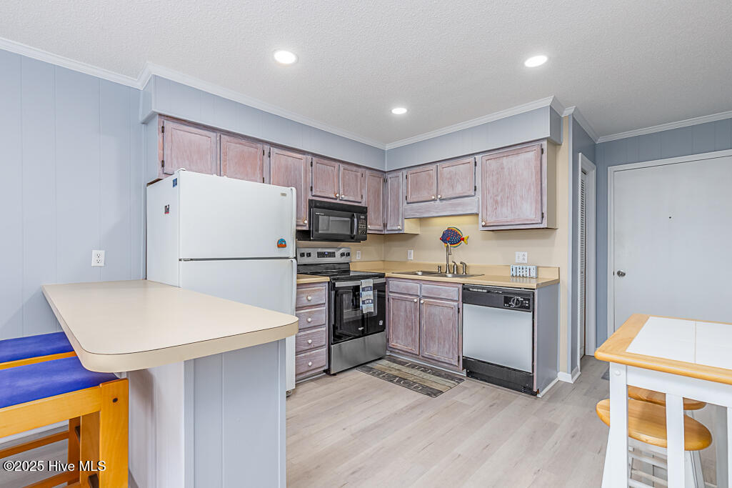 301 Commerce Way, Unit 260 Atlantic Beach, NC 28512 - Photo 4 of 16 IMG_7028-Edit