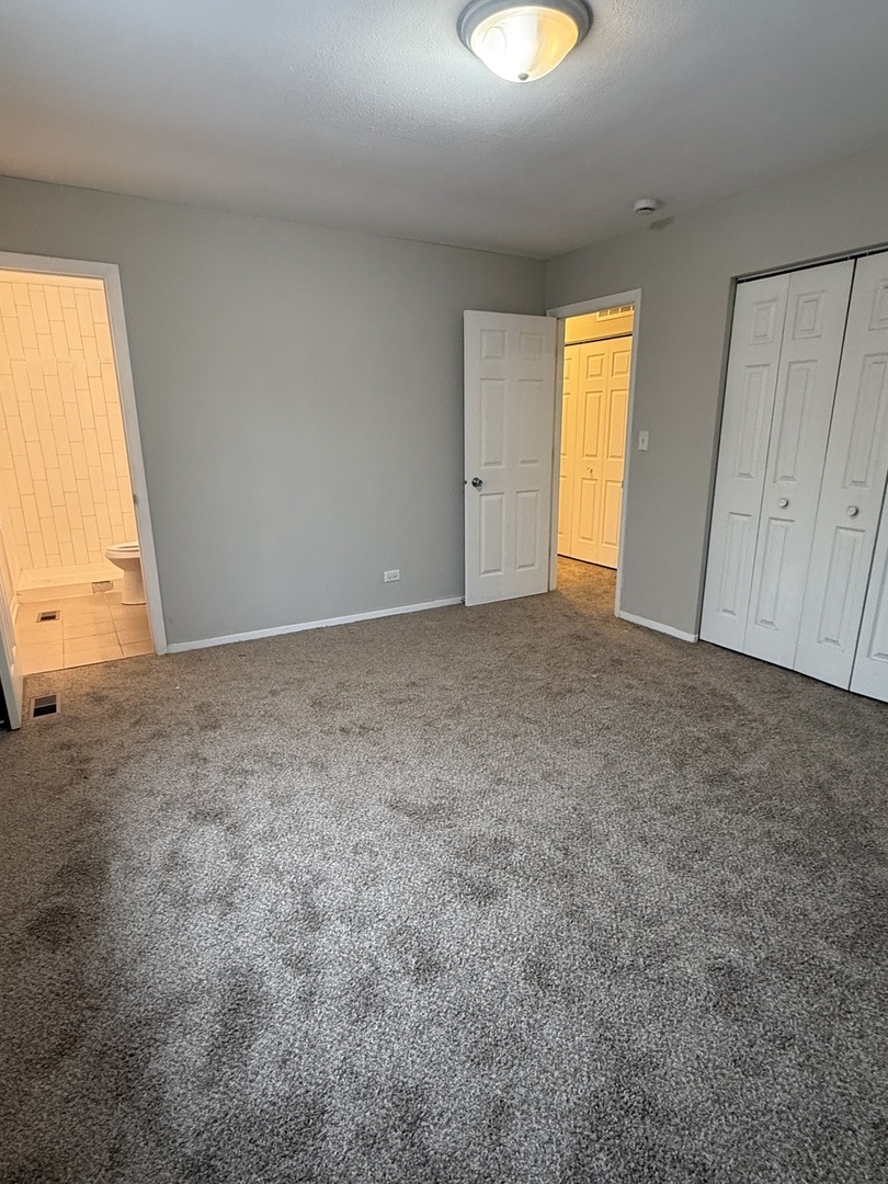 2490 Ridge Avenue Aurora, IL 60504 - Photo 12 of 20