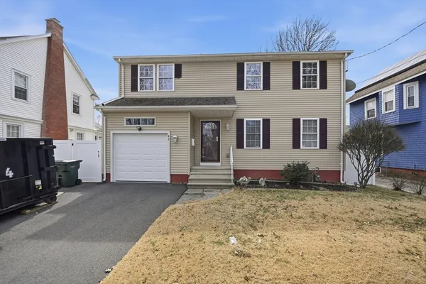 $399,999 | 43 Morningside Park, Springfield, MA 01108