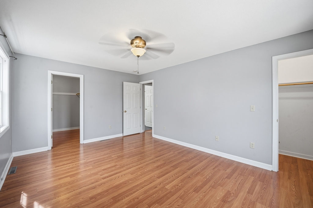 43 Morningside Park Springfield, MA 01108 - Photo 17 of 35