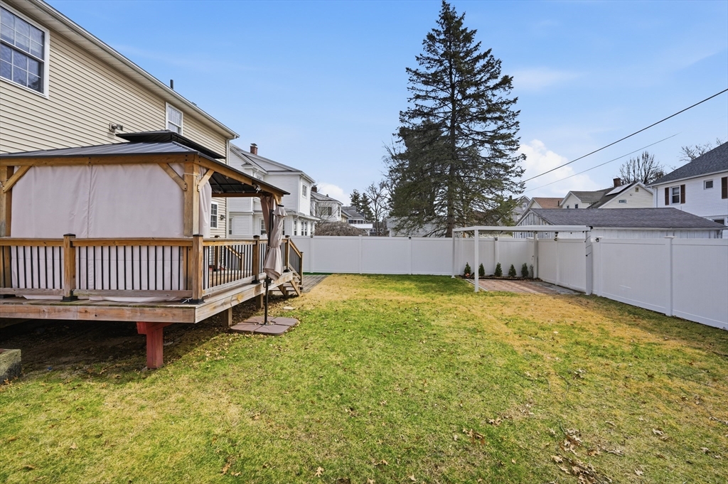 43 Morningside Park Springfield, MA 01108 - Photo 33 of 35