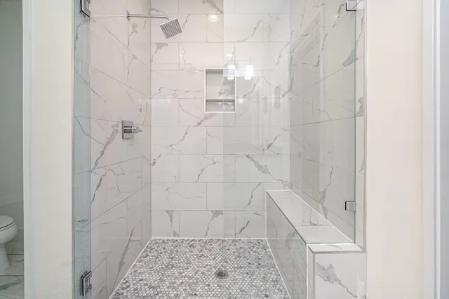 $3,995 | 117 B Elmhurst Avenue, Nashville, TN 37207