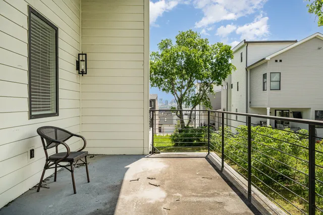 $3,995 | 117 B Elmhurst Avenue, Nashville, TN 37207