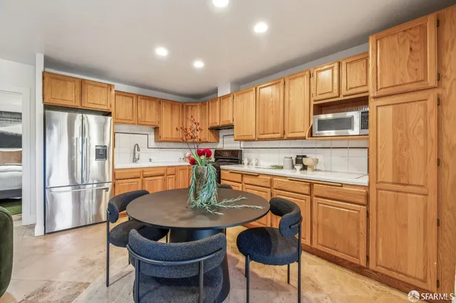 $799,000 | 729 Douglass Street, Unit B, San Francisco, CA 94114