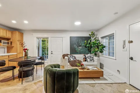 $799,000 | 729 Douglass Street, Unit B, San Francisco, CA 94114