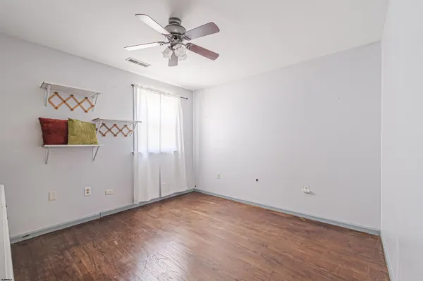 $459,000 | 302 Lenape Avenue, Mays Landing, NJ 08330