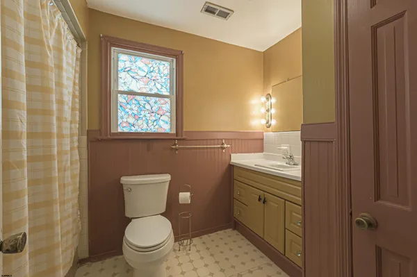 $459,000 | 302 Lenape Avenue, Mays Landing, NJ 08330