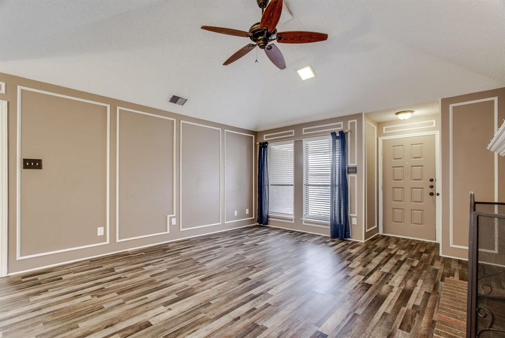 3712 Roussillon Drive Carrollton, TX 75007 - Photo 9 of 32