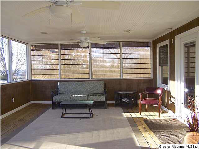 213 Lake Road Oneonta, AL 35121 - Photo 17 of 32