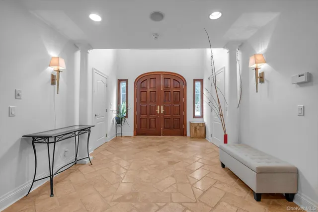 $10,000 | 87 Arleigh Road, Great Neck, NY 11021