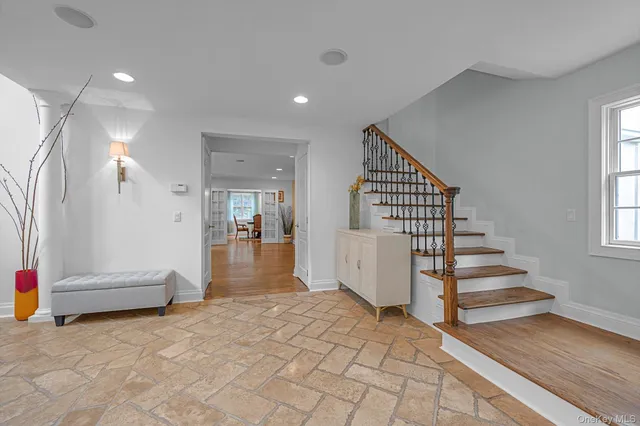 $10,000 | 87 Arleigh Road, Great Neck, NY 11021