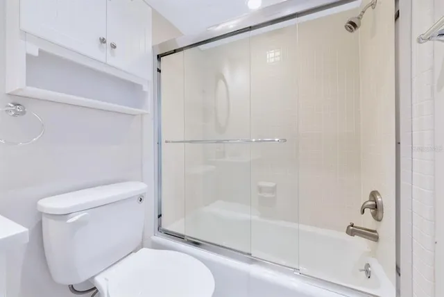 $575,000 | 800 South Boulevard Of The Presidents, Unit 16, Sarasota, FL 34236