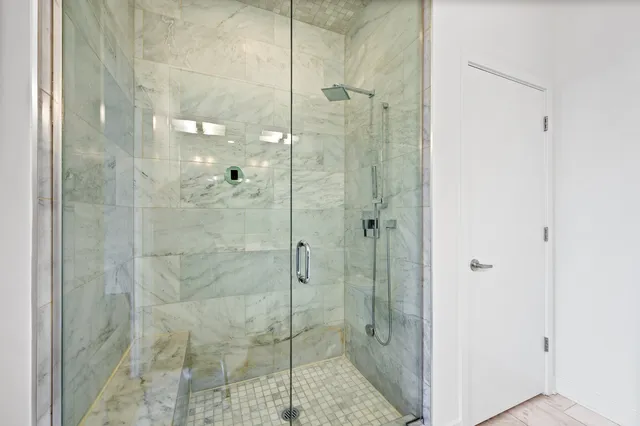 $887,747 | 1611 North Hermitage Avenue, Unit 205, Chicago, IL 60622