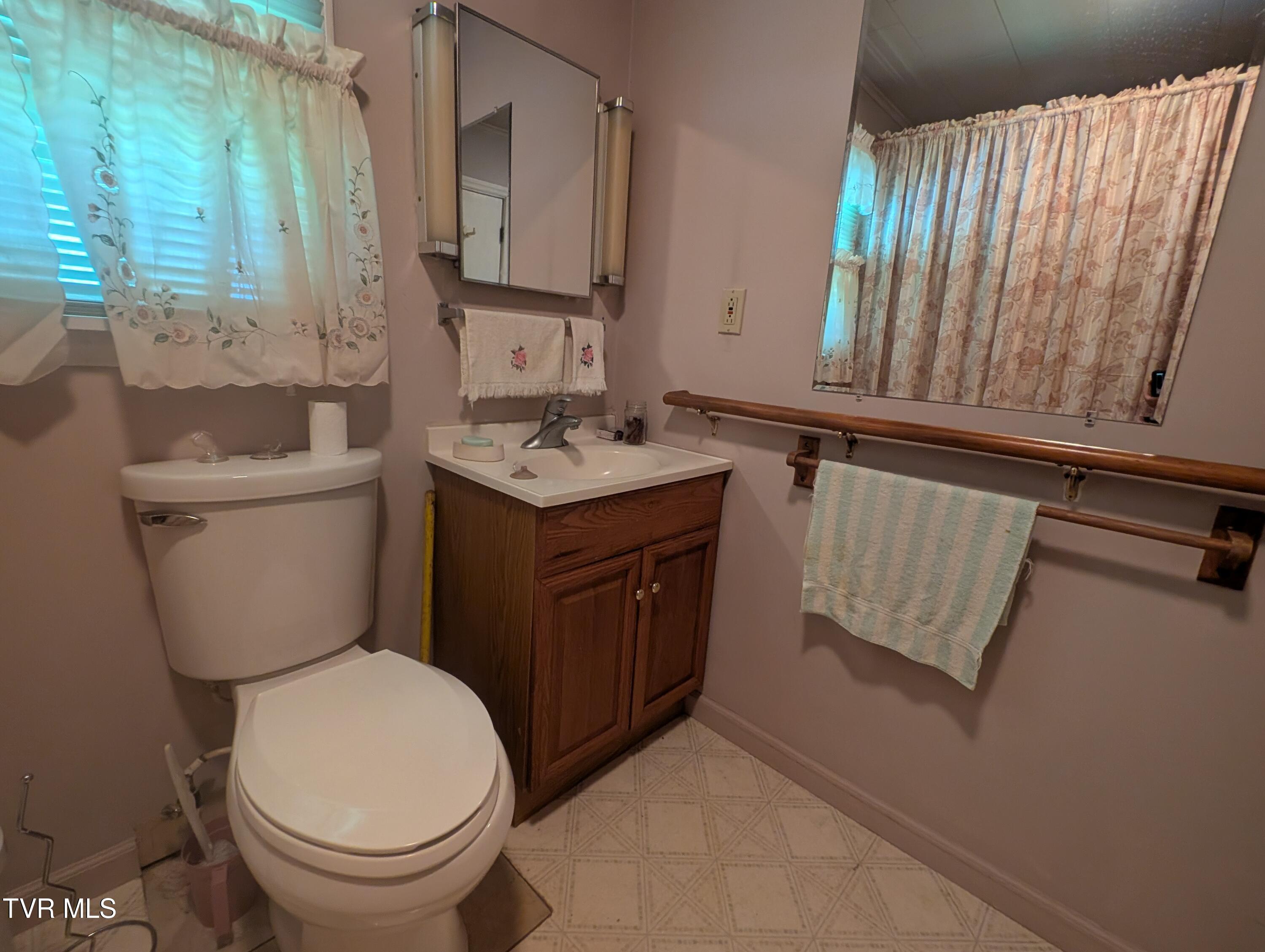 10632 Sandlick Road Bee, VA 24217 - Photo 24 of 30 1000014172