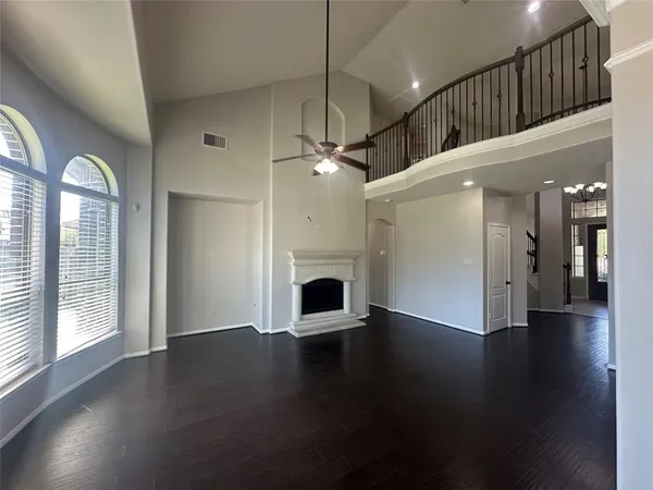 $2,900 | 13102 Spear Trail Court, Rosharon, TX 77583