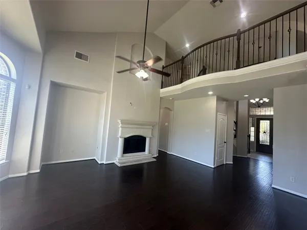 $2,900 | 13102 Spear Trail Court, Rosharon, TX 77583