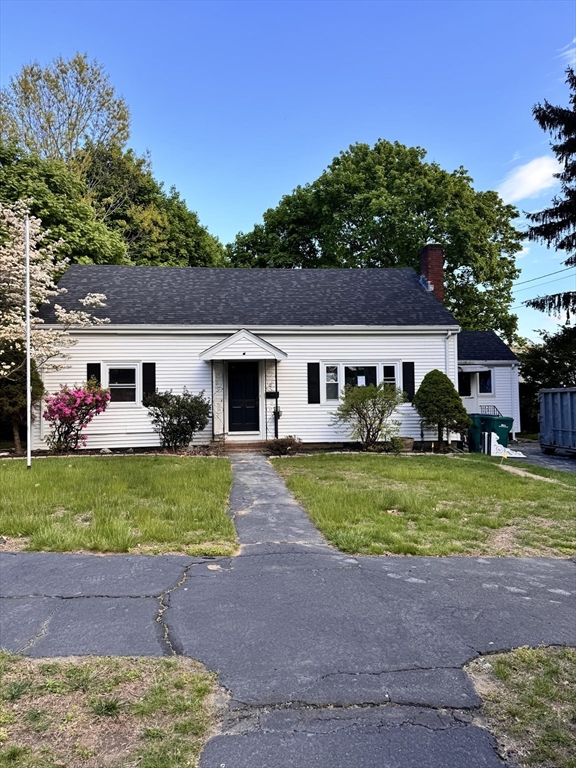 9 Stangus Road Lynn, MA 01905 - Photo 1 of 9 Gallery Image 1
