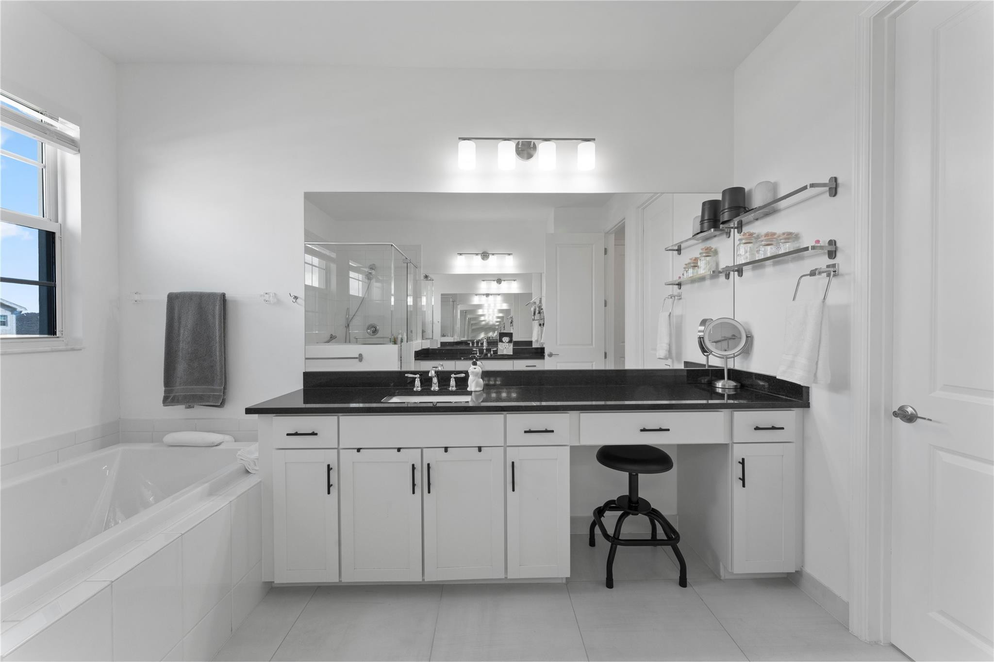 19552 Broad Shore Walk Loxahatchee, FL 33470 - Photo 21 of 65 Photo 21