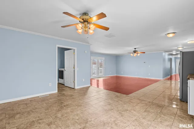 $219,000 | 1536 North Springfield Street, Virden, IL 62690