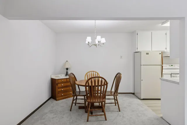 $135,000 | 4360 Brookside Court, Unit 310, Edina, MN 55436