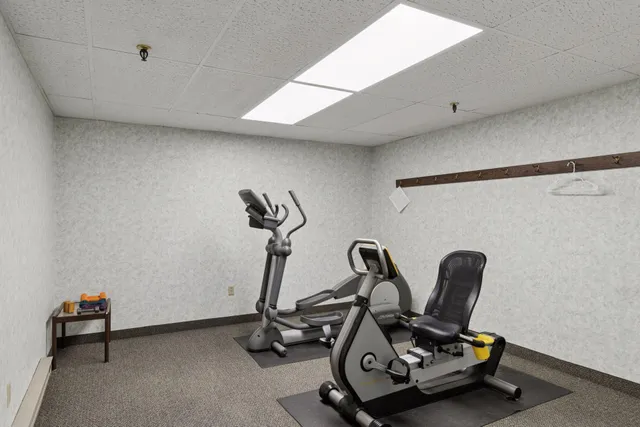 $135,000 | 4360 Brookside Court, Unit 310, Edina, MN 55436