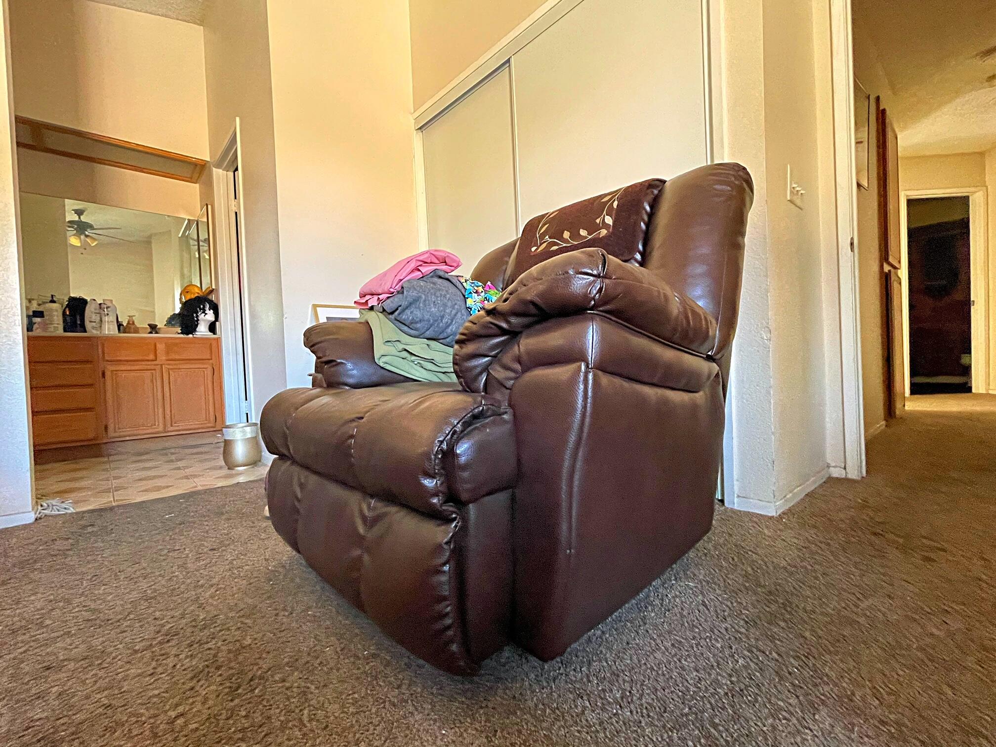 37710 Boxthorn Street Palmdale, CA 93552 - Photo 27 of 43 a living room with furniture