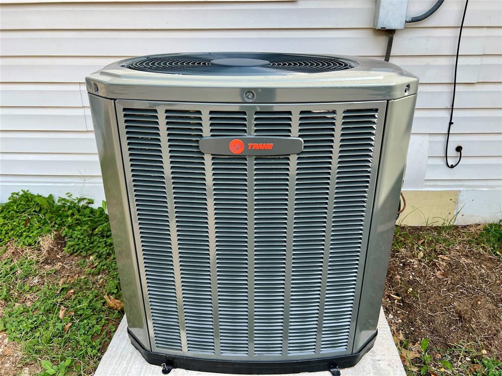 1321 Darr Street Irving, TX 75061 - Photo 18 of 19