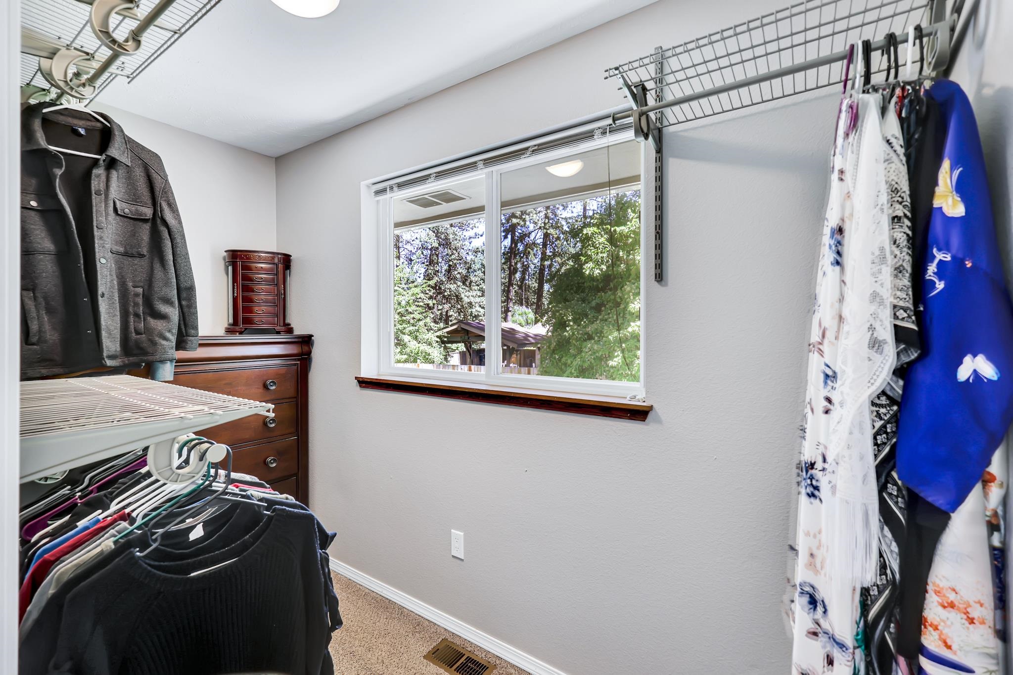 10602 North Hooper Road Spokane, WA 99218 - Photo 27 of 50