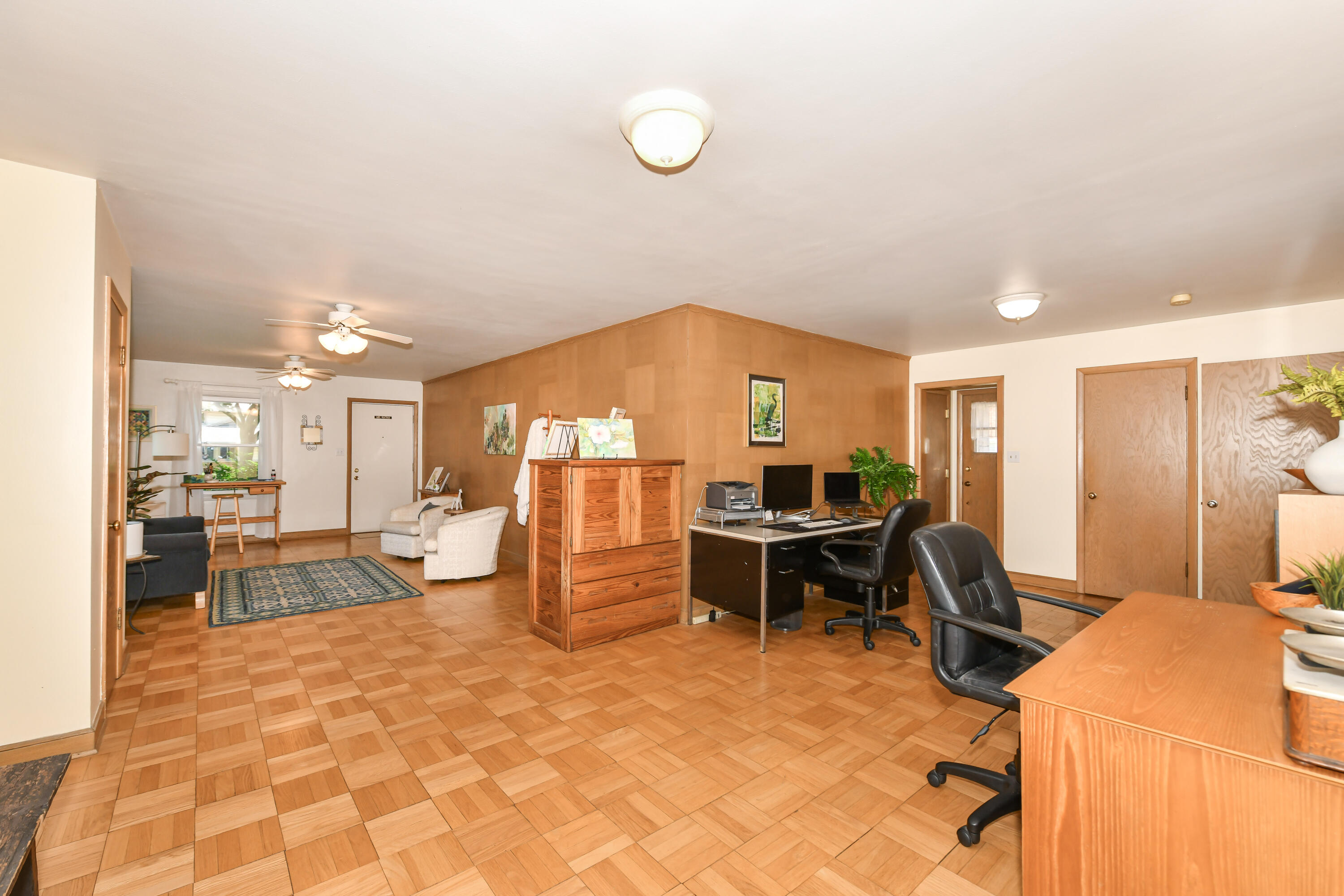 9740 West Center Street Milwaukee, WI 53222 - Photo 11 of 49 Bonus Room