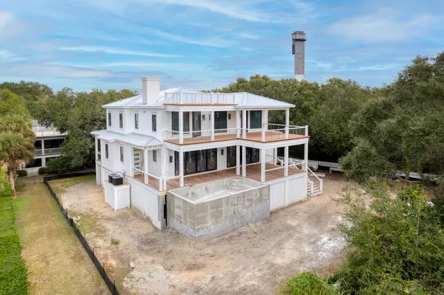 $16,450,000 | 189 Station 18 Street, Sullivans Island, SC 29482